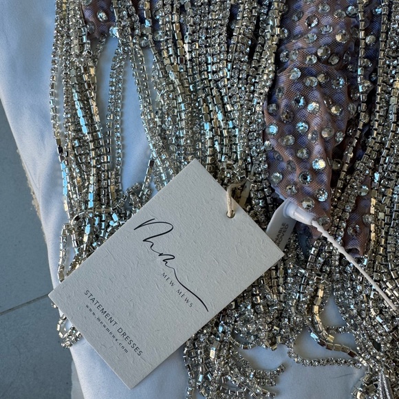 MewMews Crystal Dress - Picture 7 of 10